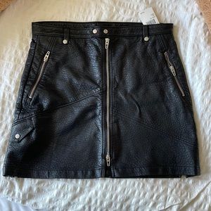 NWT Nordstrom BLANK NYC skirt Size‎ 30